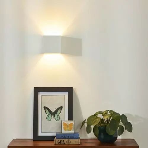 Lucide Appliques Murales Et Spots Applique Murale Cubique Plâtre Blanc H11.5cm 2 Lucide Appliques Murales Et Spots Applique Murale Cubique Plâtre Blanc H11.5cm – Image 2