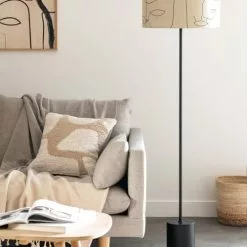 Maisons Du Monde Lampadaires Lampadaire En Métal Noir, Bois D'acacia Et Abat-jour En Coton écru à Motifs Visages H145 -Luminaires Soldes lampadaire en metal noir bois d acacia et abat jour en coton ecru a motifs visages h145 1000 2 21 221257 3