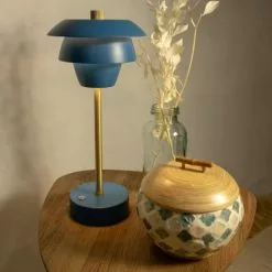 Pirouette Paris Lampes à Poser Lampe à Poser Rechargeable En Métal Noir Et Doré H31 -Luminaires Soldes lampe a poser rechargeable en metal noir et dore h31 2