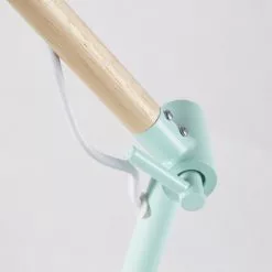 Maisons Du Monde Lampes De Chevet Enfant Lampe De Bureau En Métal Vert Et Hévéa 10 Maisons Du Monde Lampes De Chevet Enfant Lampe De Bureau En Métal Vert Et Hévéa -Luminaires Soldes lampe de bureau en metal vert et hevea 1000 8 23 181653 5