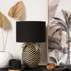 Maisons Du Monde Lampes à Poser Lampe En Bambou Tressé Et Abat-jour En Fibre Végétale Noire -Luminaires Soldes lampe en bambou tresse et abat jour en fibre vegetale noire 1000 8 4 223864 2