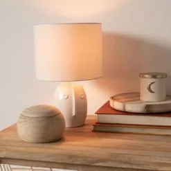 Maisons Du Monde Lampes à Poser Lampe En Céramique Et Abat-jour En Coton Blancs -Luminaires Soldes lampe en ceramique et abat jour en coton blancs 1000 13 34 222951 3