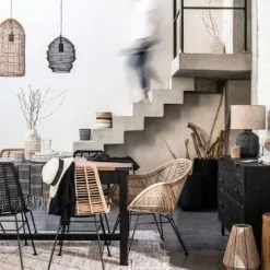 Maisons Du Monde Lampes à Poser Lampe En Céramique Noire Et Abat-jour En Jute -Luminaires Soldes lampe en ceramique noire et abat jour en jute 1000 12 26 210438 4