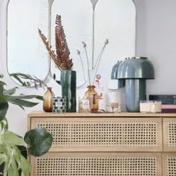 Maisons Du Monde Lampes à Poser Lampe En Métal émaillé Bleu Et Cerclage En Métal Doré -Luminaires Soldes lampe en metal emaille bleu et cerclage en metal dore 1000 10 20 210555 4