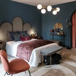 Maisons Du Monde Suspensions Suspension 6 Globes En Verre Opaline Et Métal Doré -Luminaires Soldes suspension 6 globes en verre opaline et metal dore 1000 8 30 201832 6